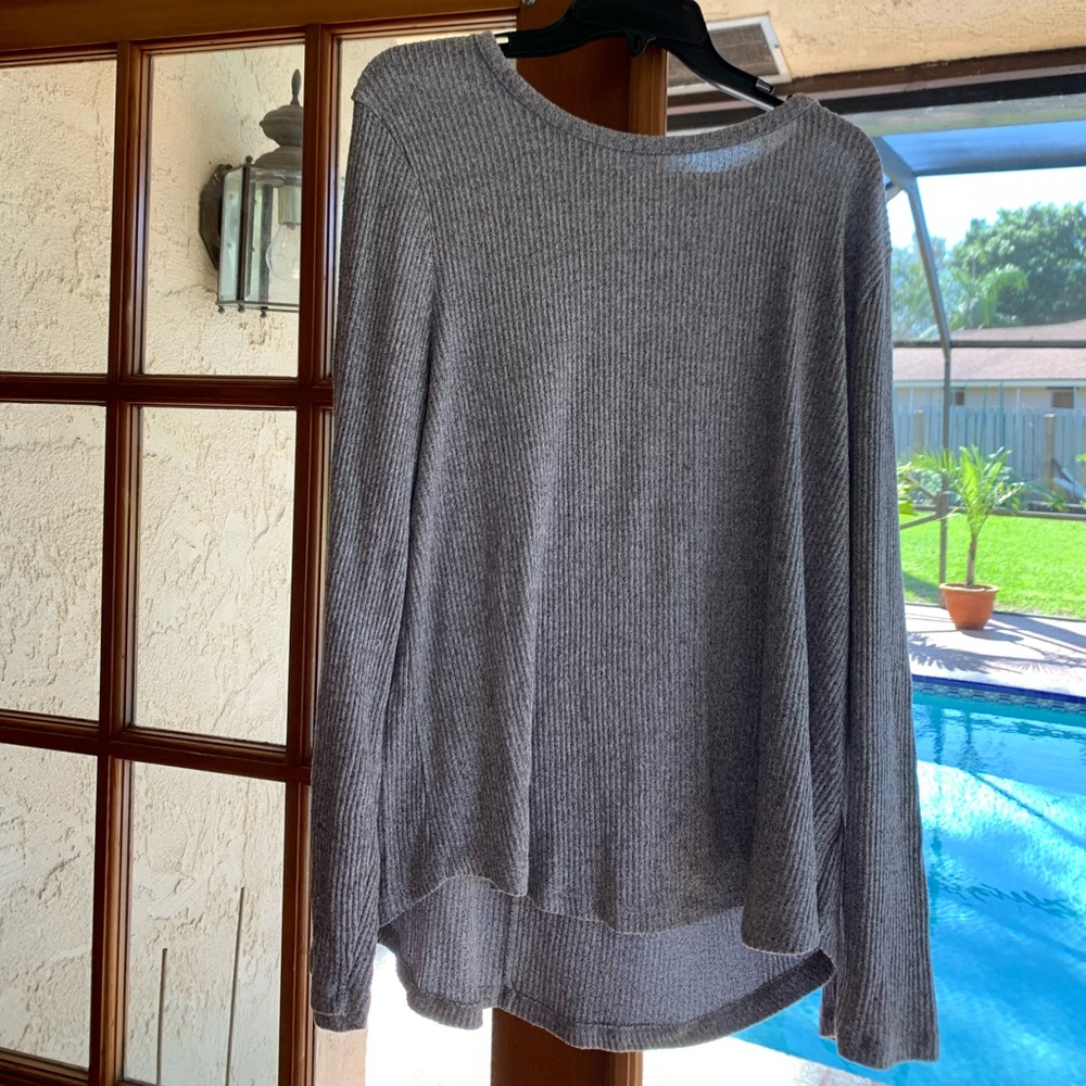 Old Navy Women’s Pullover Sweater